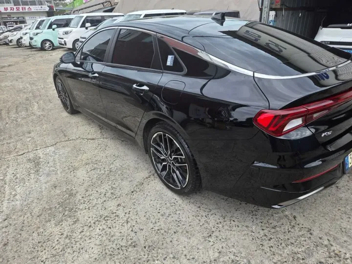 Kia K5