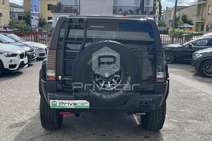 Hummer H3