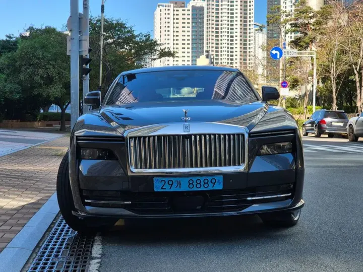 Rolls-Royce Spectre