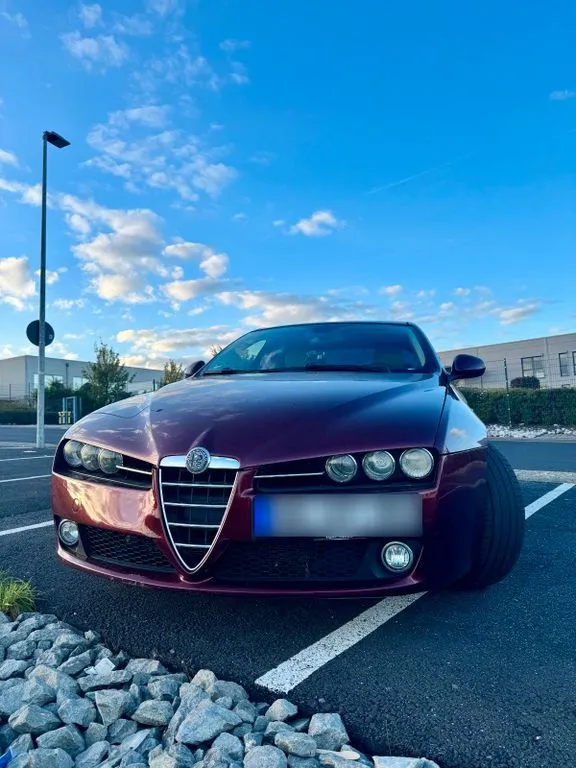 Alfa Romeo 159
