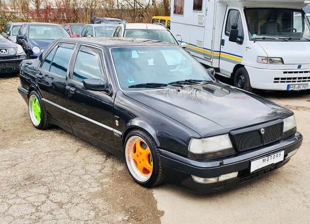 Lancia Thema