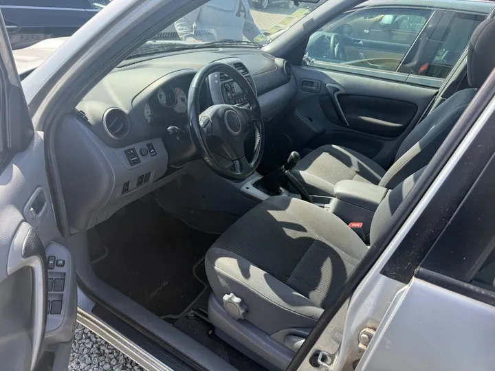 Toyota RAV 4