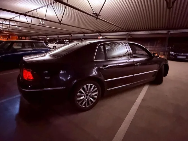 Volkswagen Phaeton
