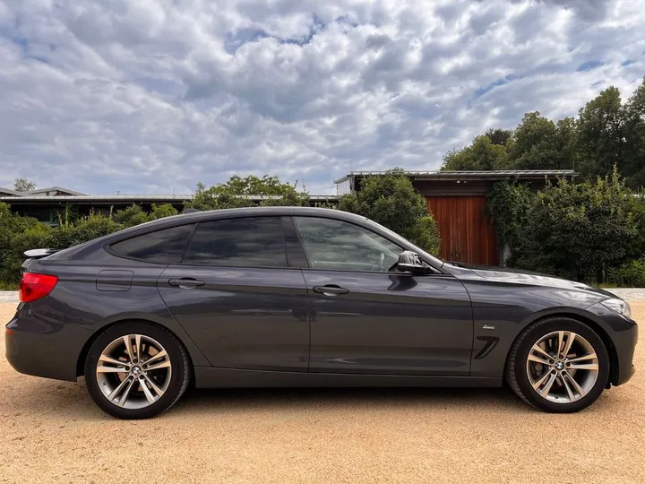 BMW 340 Gran Turismo