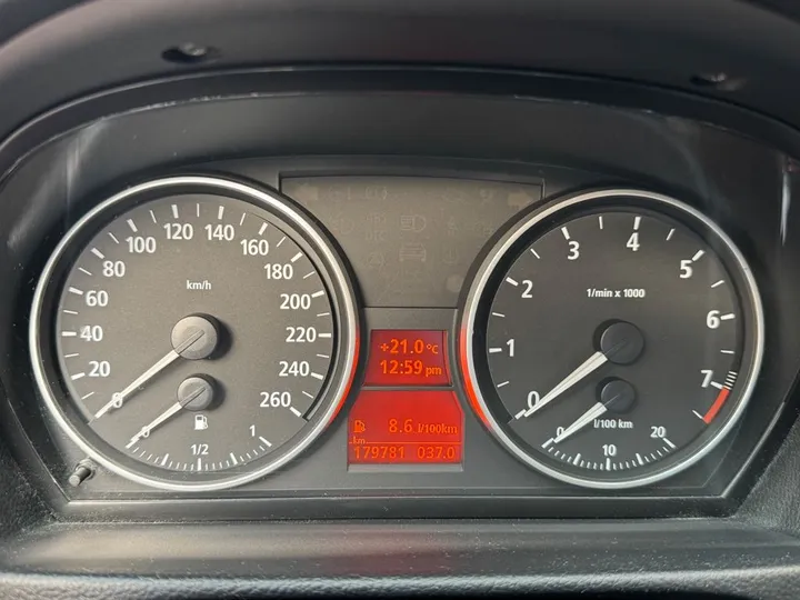 BMW 325