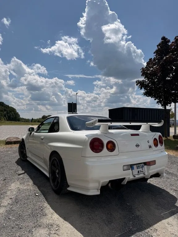 Nissan Skyline