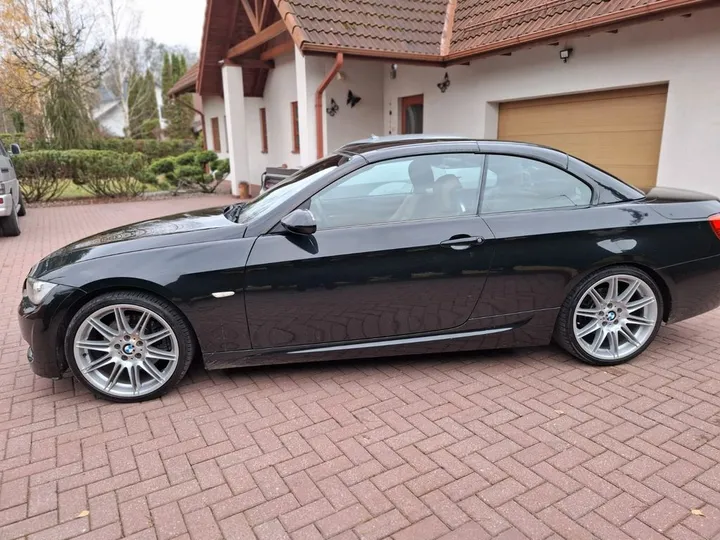 BMW 325