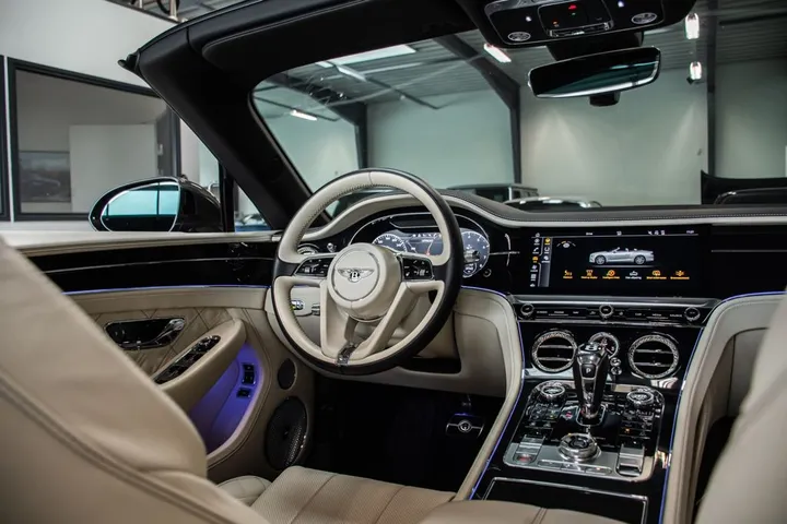 Bentley Continental GTC