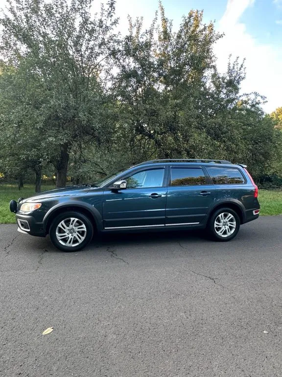 Volvo XC70