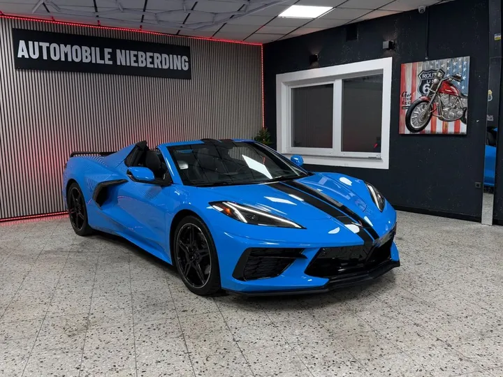 Corvette C8