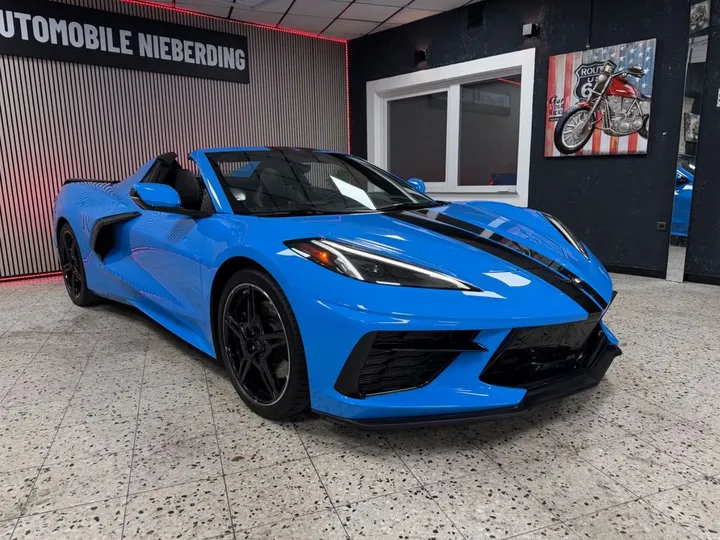 Corvette C8