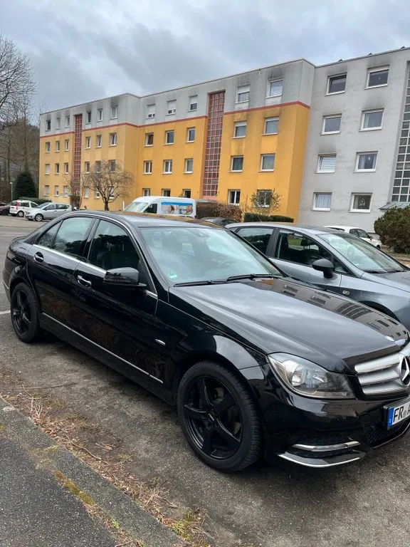 Mercedes-Benz C 180