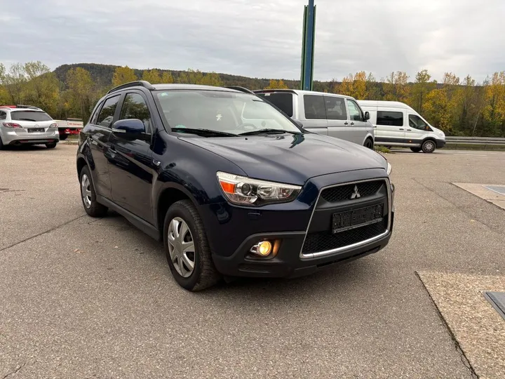 Mitsubishi ASX