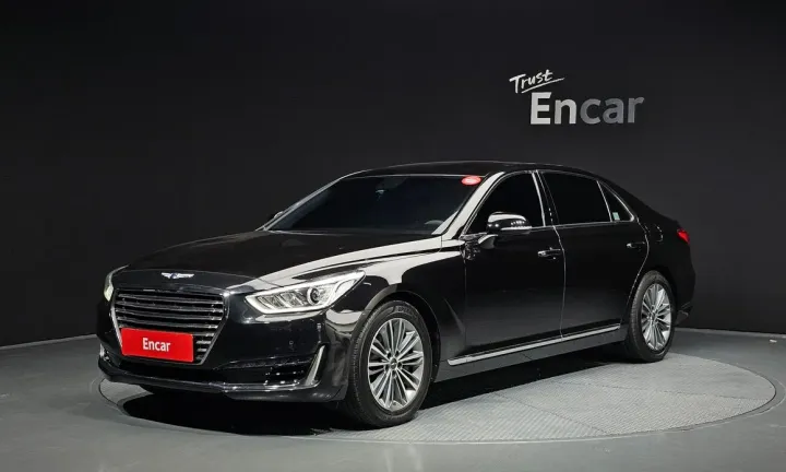 Genesis EQ900