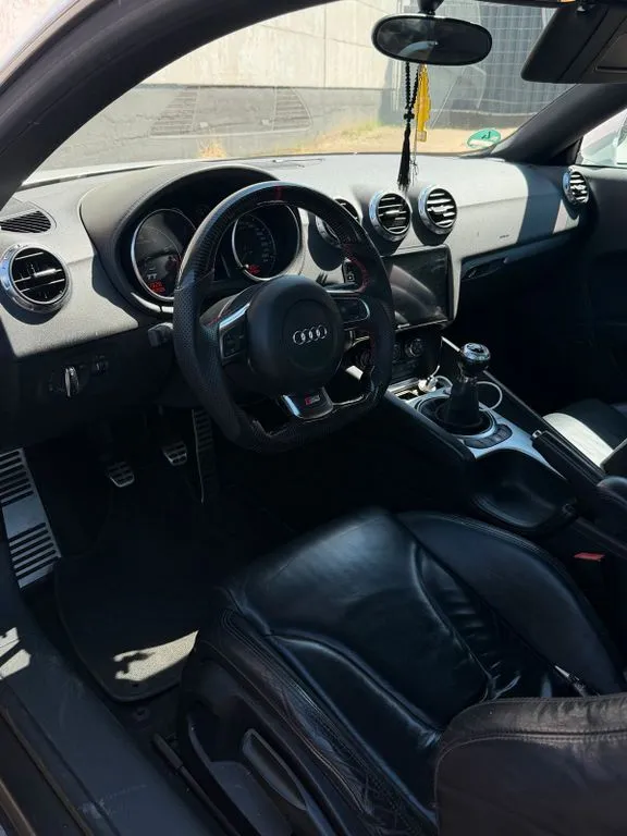 Audi 200