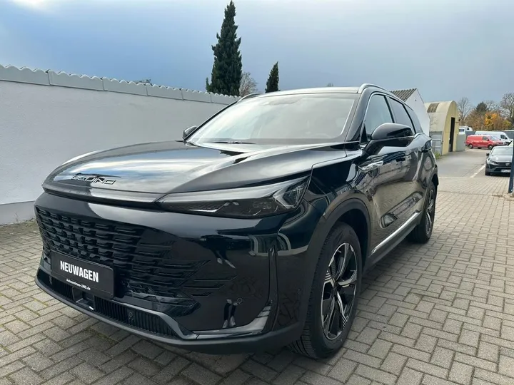 BAIC Beijing X75
