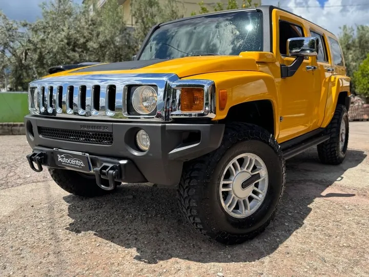 Hummer H3