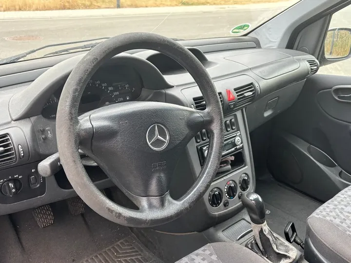 Mercedes-Benz Vaneo