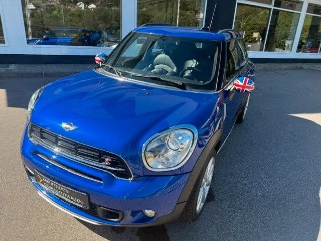 MINI Cooper SD