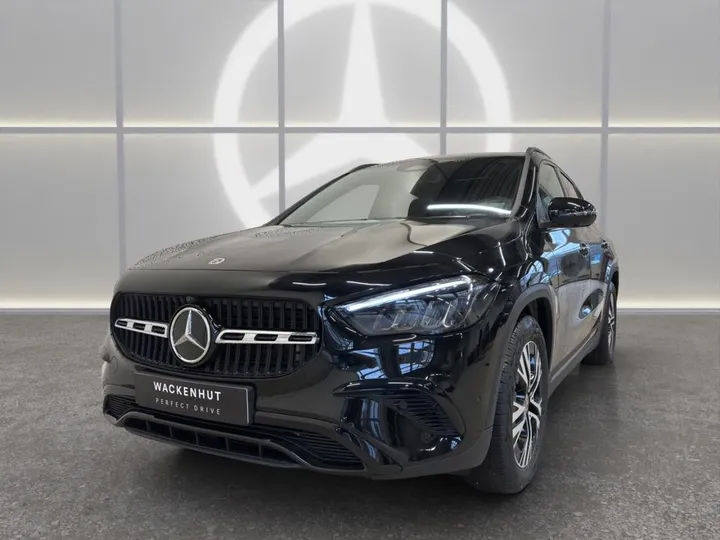 Mercedes-Benz GLA 180