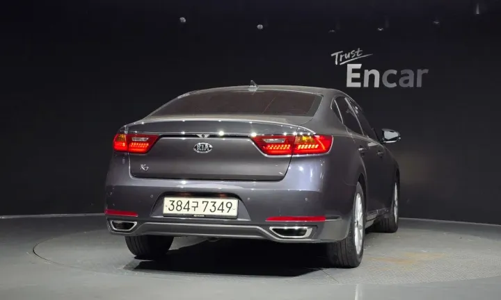 Kia K7