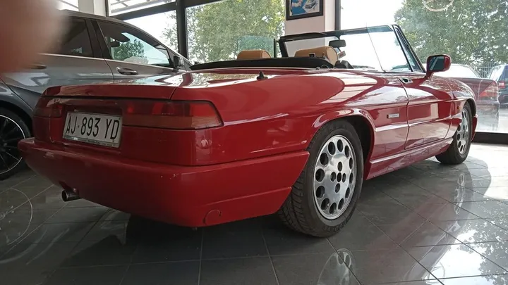Alfa Romeo Spider