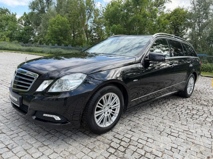 Mercedes-Benz E 250