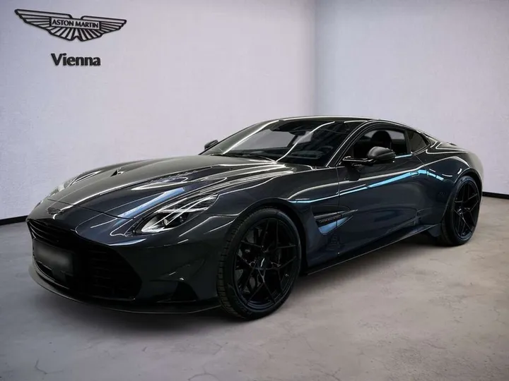 Aston Martin Vanquish