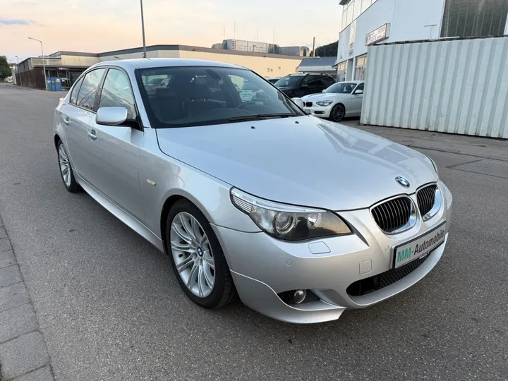 BMW 525