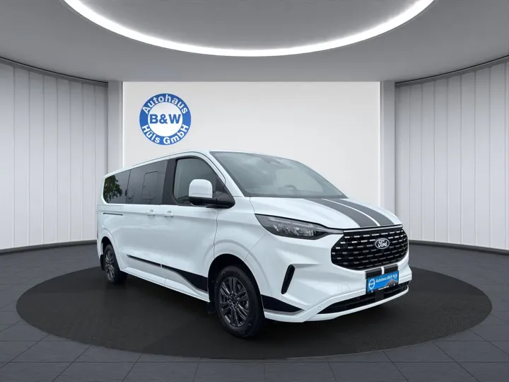 Ford Tourneo Custom
