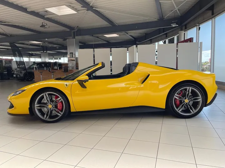 Ferrari 296 GTS