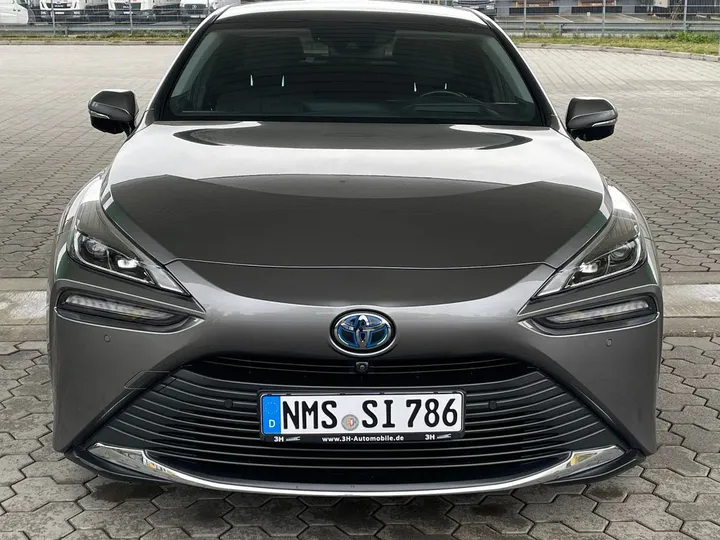 Toyota Mirai