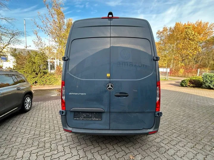 Mercedes-Benz eSprinter