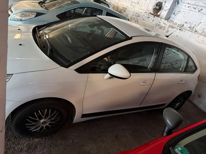 Citroën C4