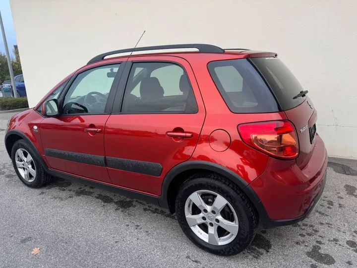 Suzuki SX4