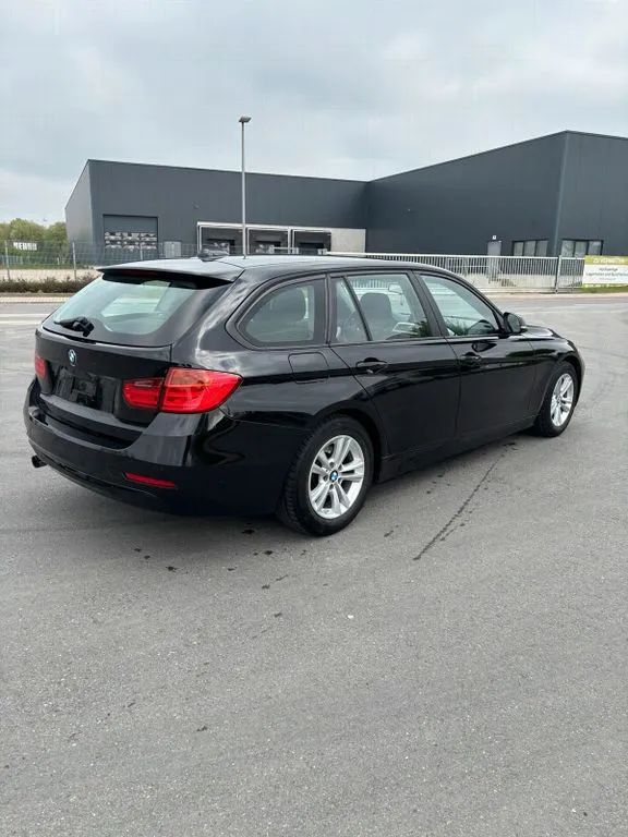 BMW 318