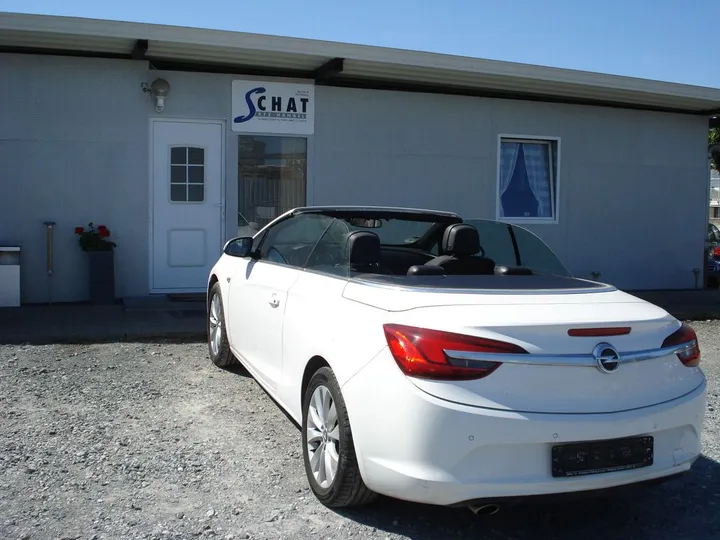 Opel Cascada