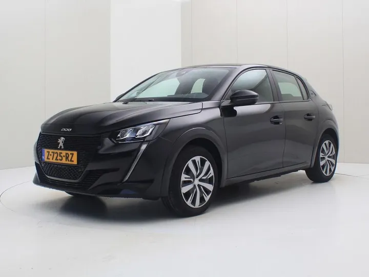 Peugeot e-208