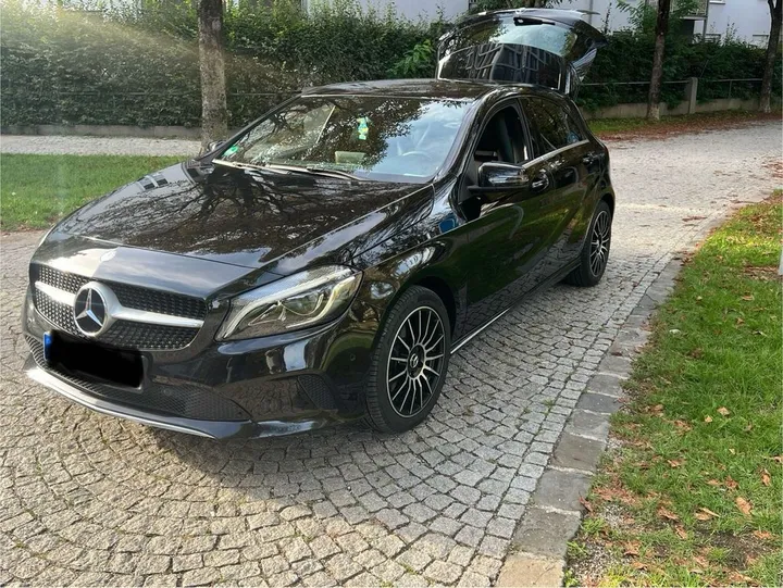 Mercedes-Benz A 180