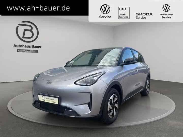 Geely E2