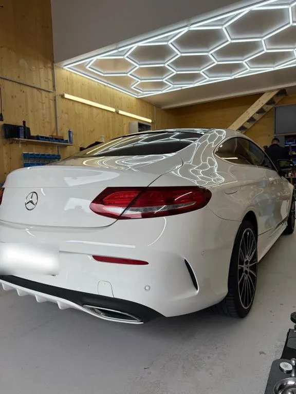 Mercedes-Benz C 250