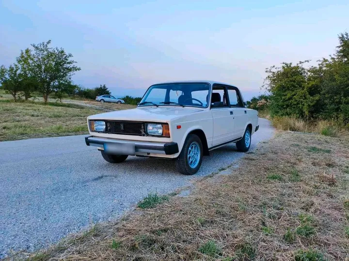 Lada 2107