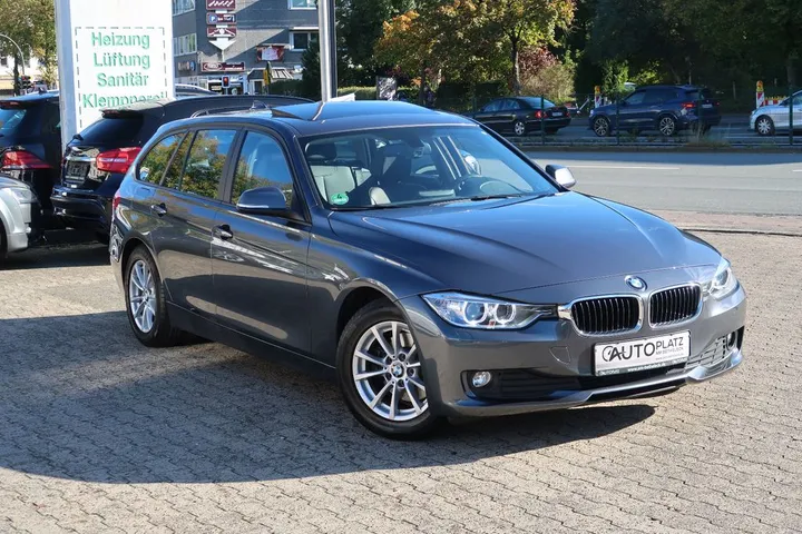 BMW 320