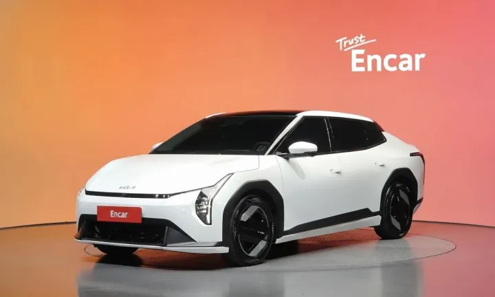 Kia EV4