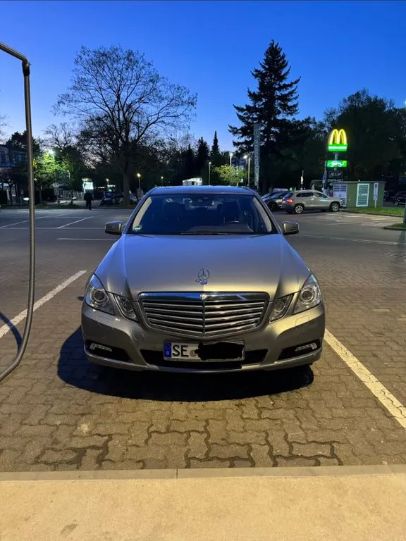 Mercedes-Benz E 350