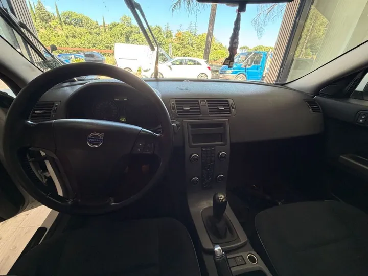 Volvo S40