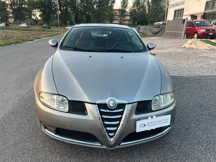 Alfa Romeo GT