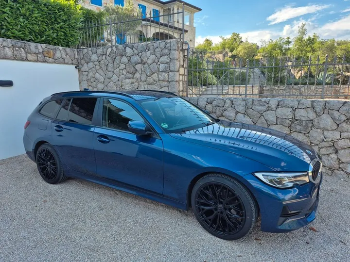 BMW 318