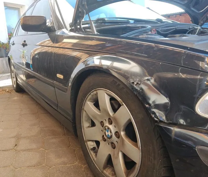 BMW 320