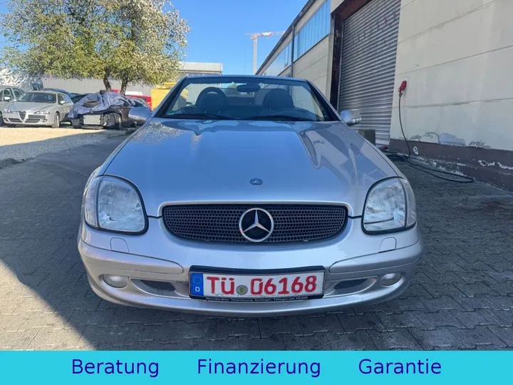 Mercedes-Benz SLK 320
